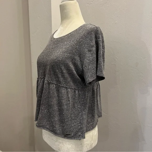 Hollister. Heather Gray T Shirt Womens Round Neck Short Sleeve XS - Picture 3 of 5